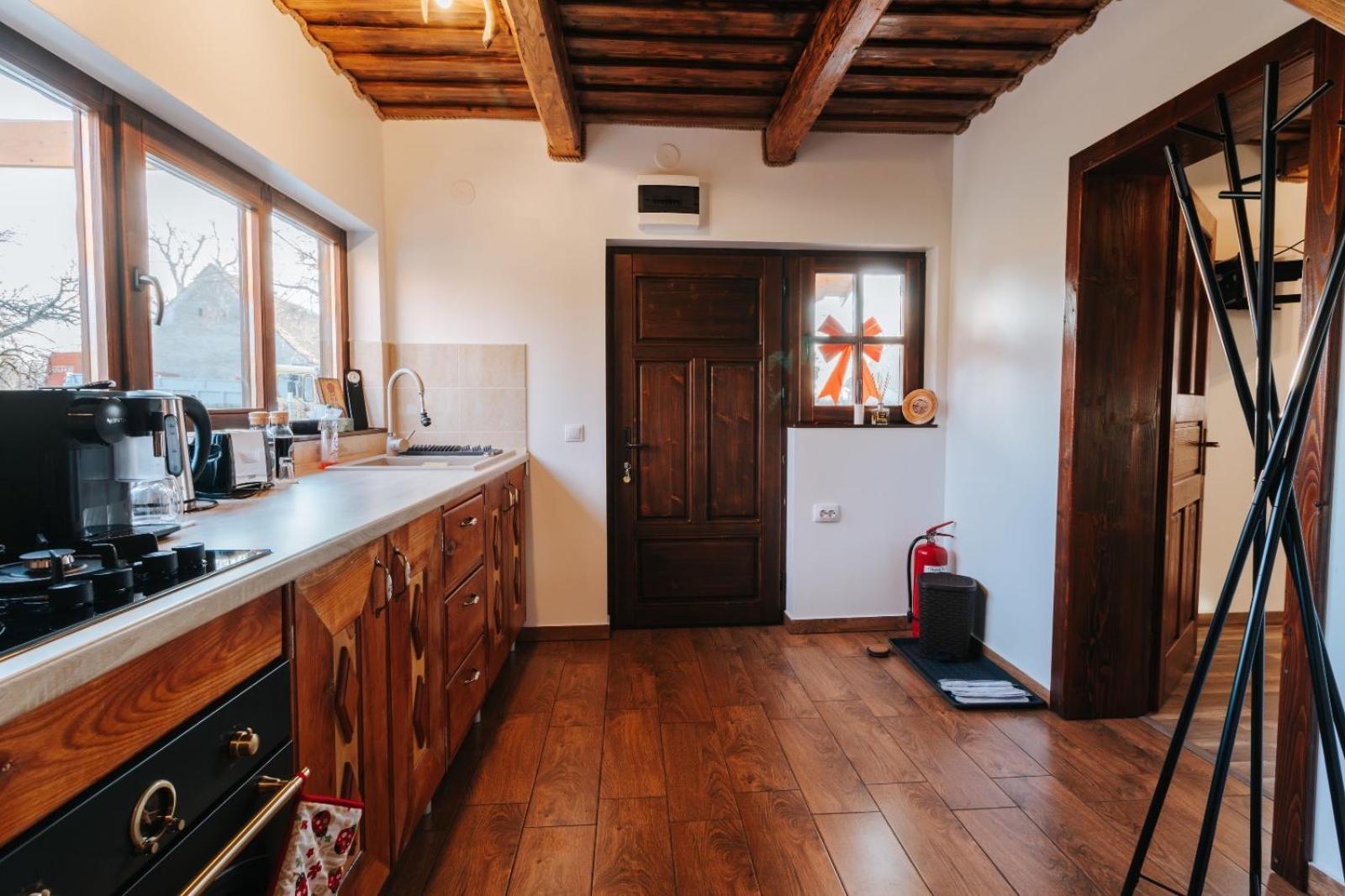 Villa Casuta Cu Tihna Porumbacu de Sus Exterior foto
